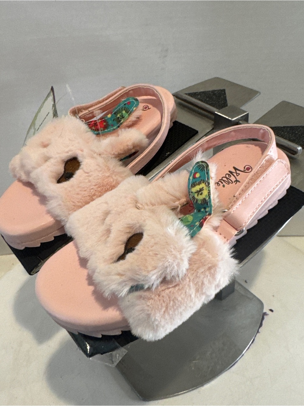 American girl’s Sandals size 9 Brand new